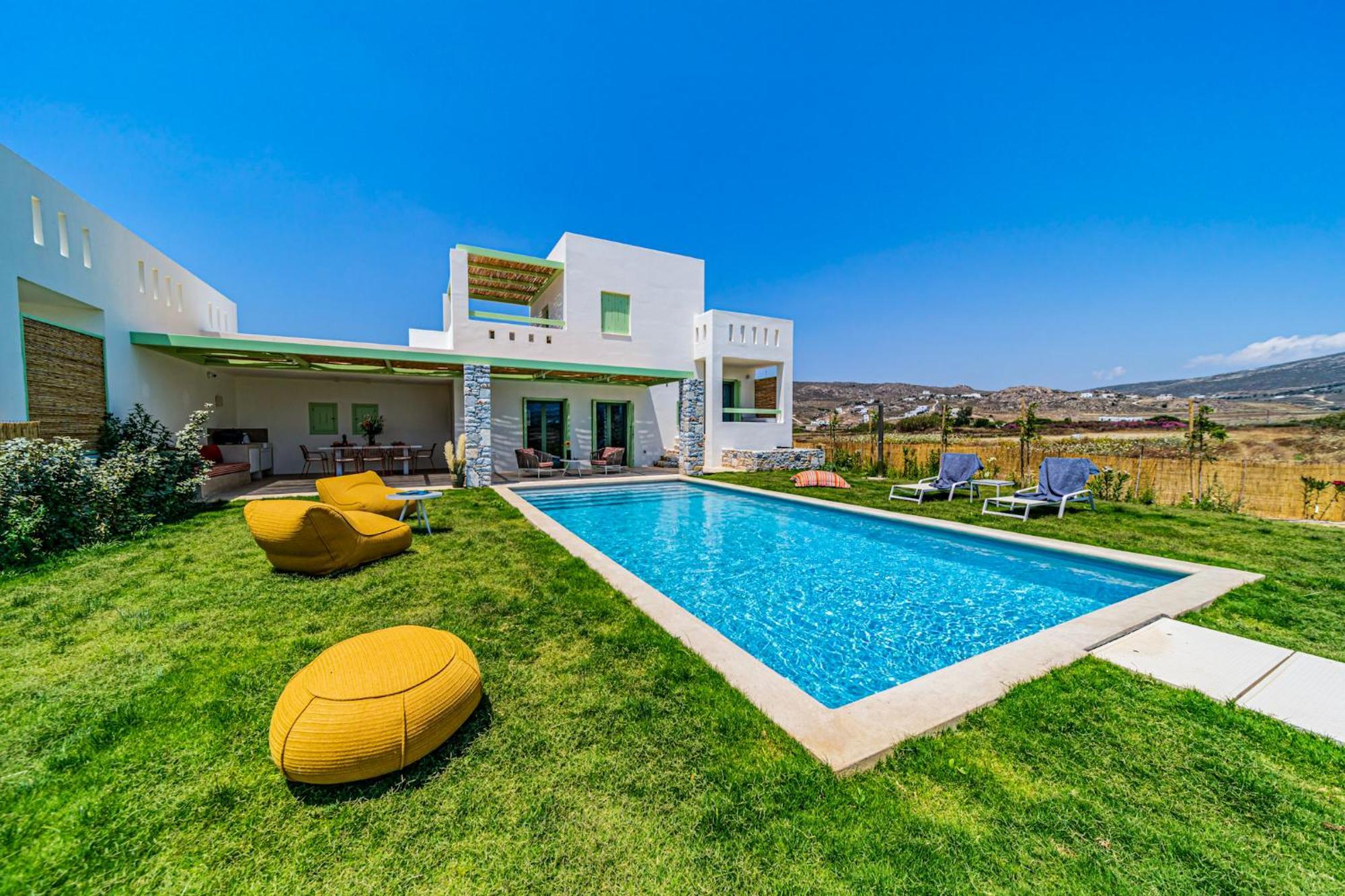 Plioni Villas & Suites 米科利维亚 外观 照片